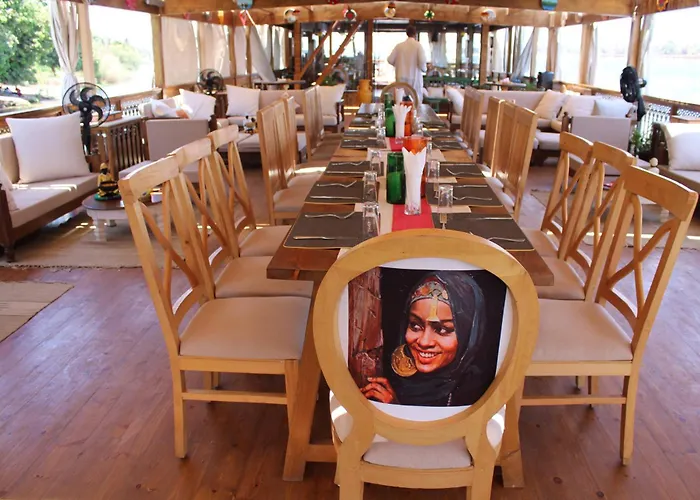 Artika Wadi Kiki Hotel